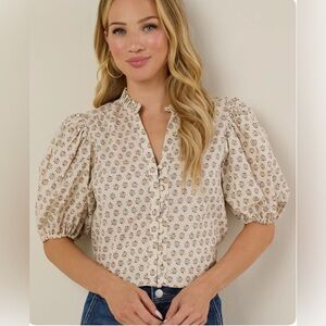Avara Pinc Cream Floral Puff Sleeve Blouse